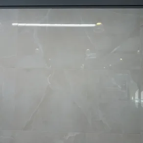 Gepolijste vloertegel 60x120 cm marmerlook Braga ivoor R23 in rb tegels showroom_details foto_