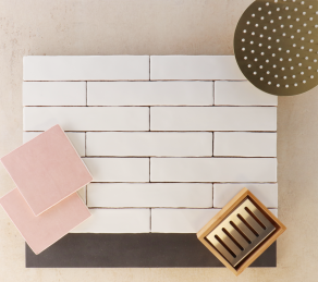 Deze hoogglans wandtegel is verkrijgbaar in verschillende maten: 5x25 cm en 5x50 cm, zie ook de andere kleuren van deze Trinity wandtegels. Ga naar www.rbsanitair.nl om ons sanitair assortiment zoals op het moodboard te bekijken.