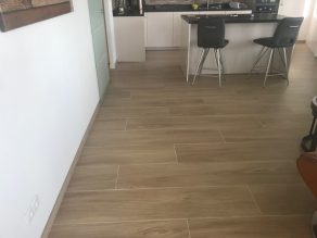 Houtlook tegel 30x150 cm N6 Kerota Beige keuken vloer