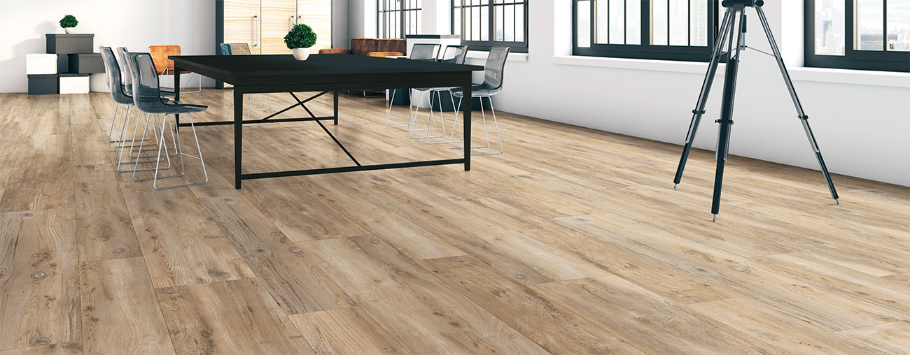 Houtlook tegel Keramisch parket 30x180 cm Bruin met noesten NR107 30x180 cm Bruin met noesten NR107