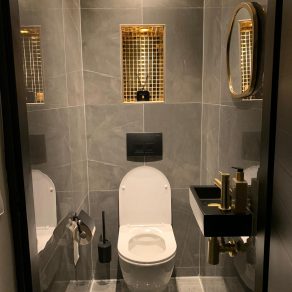 Toilet tegels