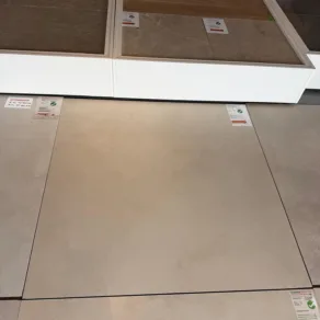 Vloertegel 120x120 cm Betonlook Lux Beige NAV74