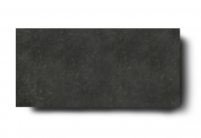 Vloertegel 30×60 cm Belgisch Hardsteen imitatie antraciet CC7 is ook leverbaar in 60x60 cm, 50x100 cm 40x80 cm, 60x120 cm, 100x100 cm en 80x80 cm. Deze gebakken keramische tegels zijn niet te onderscheiden van origineel Belgisch hardsteen door het natuurlijke reliëf. Keramische tegels zijn gemakkelijker te onderhouden en hoeven niet geïmpregneerd te worden.