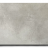 Vloertegel 30×60 cm Betonlook licht grijs DC22 is ook leverbaar in 60x60 cm, 80x80 cm en 60x120 cm. Deze grijze betonlook tegel is te gebruiken op de vloer en wand. Gebruik deze tegel ook in combinatie met vloerverwarming. Keramische tegels zijn makkelijk in onderhoud, hygiënisch en bestendig tegen hitte.