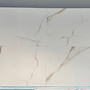 Vloertegel 60x120 cm Marmerlook Carrera Goud wit NR81 in rb tegels showroom