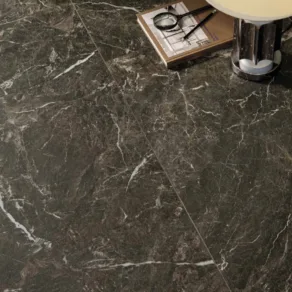 Vloertegel 60x120 cm Marmerlook Classic Antraciet R10 M50 als woonkamertegels