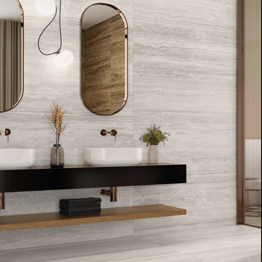 Vloertegel 60x120 cm travertinlook Hermes wit grijs G59 in de badkamer_inspiratie foto