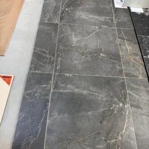 Vloertegel 60x60 cm Marmerlook Milaan Antraciet DC133