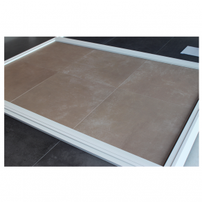 Vloertegel 60x60 cm Osaka bruin N30 in de showroom