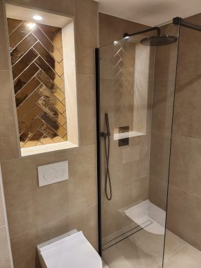 Vloertegel 60×120 cm Betonlook Merci taupe R24_als badkamertegels gebruikt-