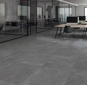 Vloertegel 90x90 cm betonlook Bonn grijs RBT143 - in het kantoor
