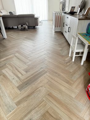 Winactie RBTegels - Houtlook tegels 15x60 licht bruin DC5